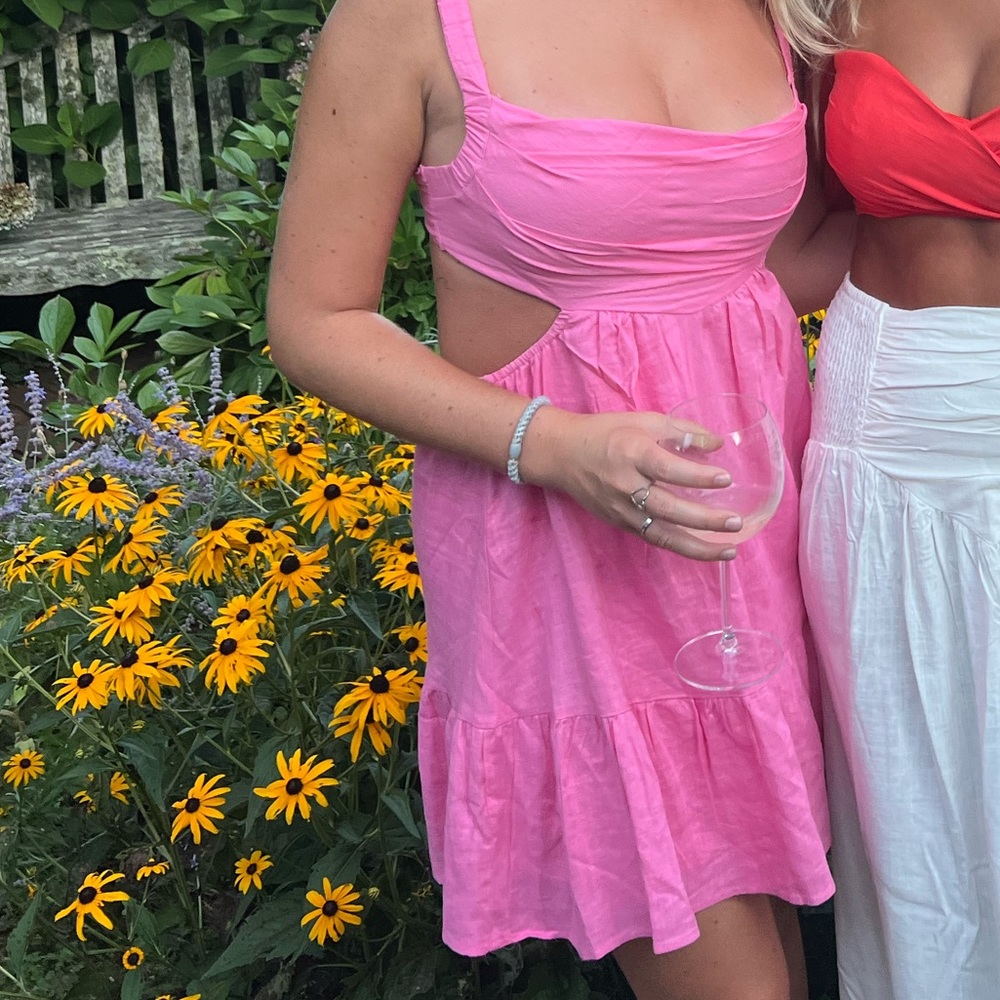 Pink dress